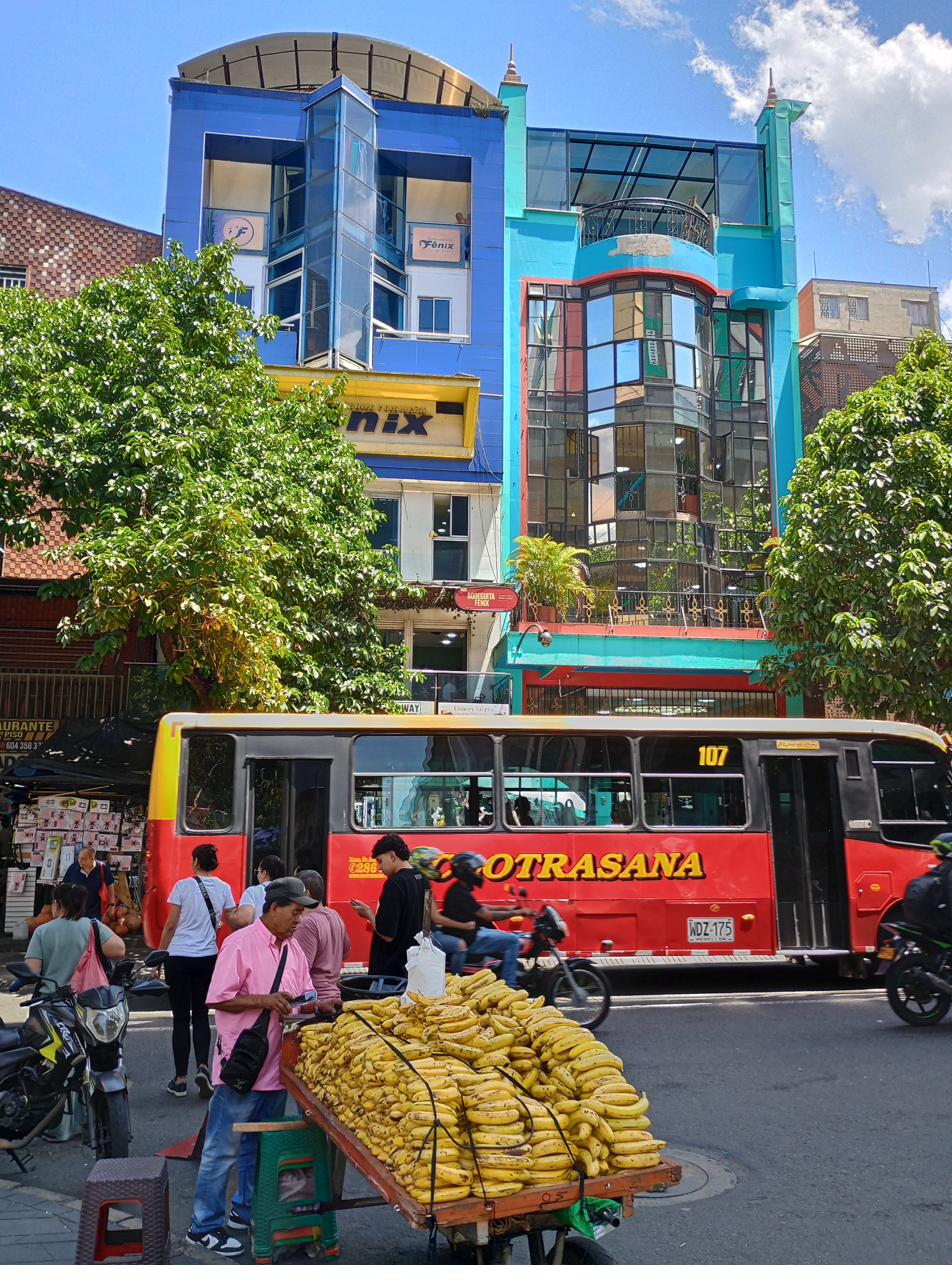 Street vendor in Medellín